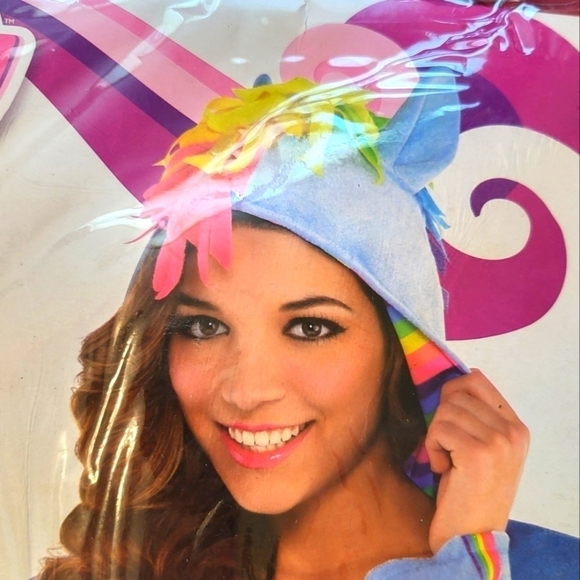 New In package My Little Pony on-size adult Hoodie Rainbow Dash - Picture 5 of 13